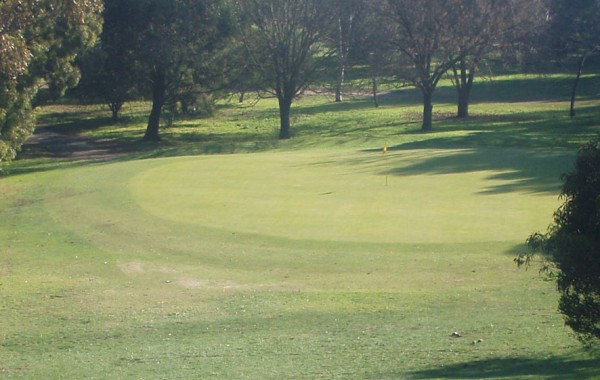 6th Hole – Par 3 (128 metres)